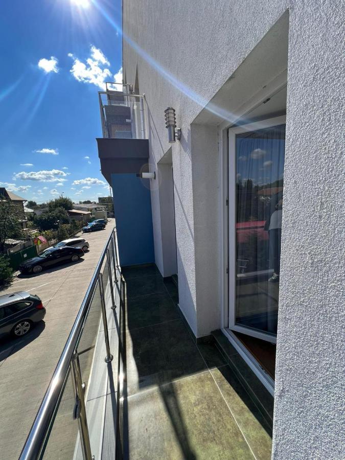 Terrace Apartments Otopeni ! Екстериор снимка